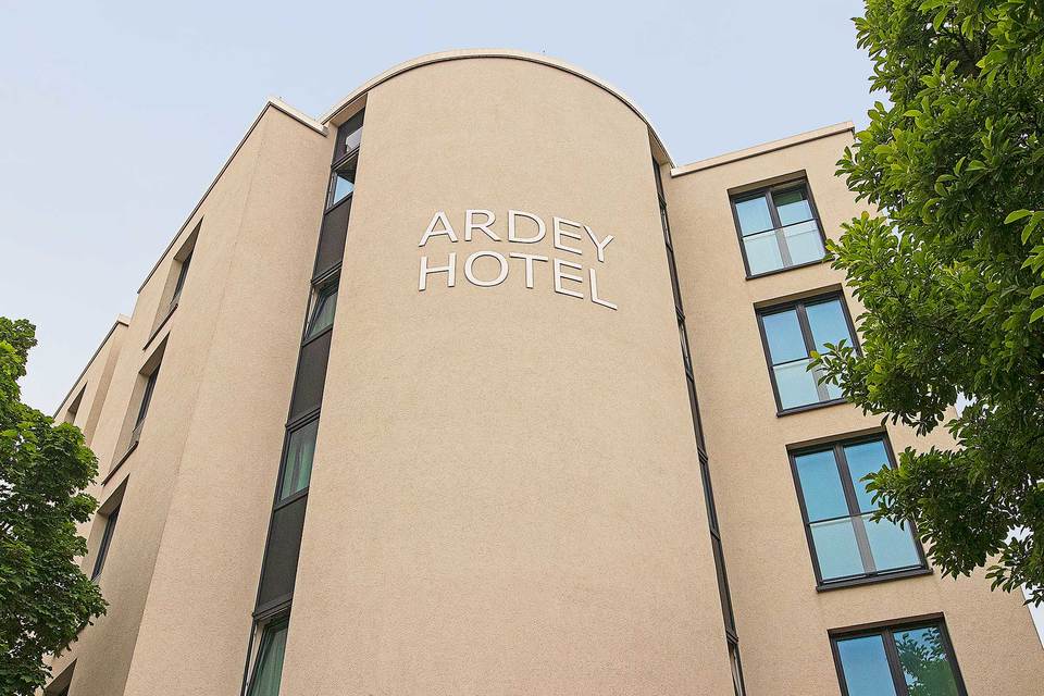 Hotel Ardey from the outside